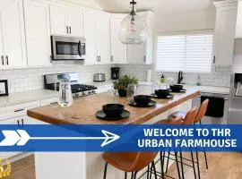 STUNNING Urban Farmhouse Minutes from Downtown