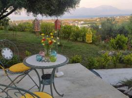 Villa View: Oropos şehrinde bir otoparklı otel