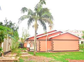 Pacific Homes @milimani court, kakamega, hytte i Kakamega