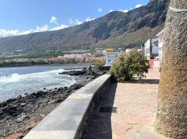 Casa Vacacional Nona, vacation rental in Caleta de Interián