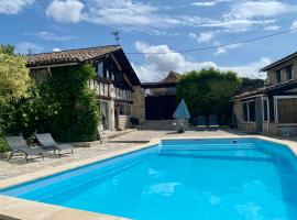 Anahata Gite, hotel v destinaci Constant