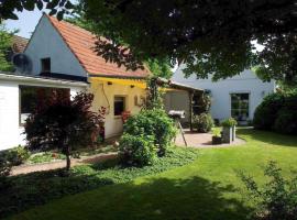 Gemütliches Haus mit großem traumhaften Garten: Bremen'de bir otel