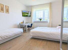 Dom nad Jeziorem, Hotel in Szczedrzyk