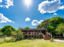 Semowi Lodge, kamp za glamping u gradu 'Mirapene'