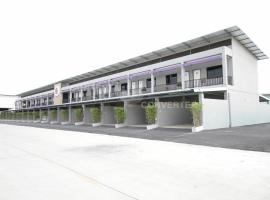 Eazy Motel B.a.n.g.n.a, hotel v destinaci Samutprakarn