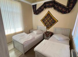 KHAN APARTMENTS, hotell i Samarkand