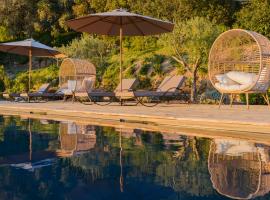 Terre de Maquis, maison d'hôtes vue mer Corse, hotel cu parcare din Sari-dʼOrcino