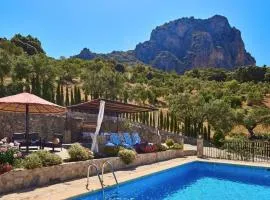 Casa Rural El Tajo El Gastor by Ruralidays