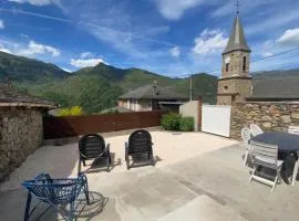 Maison de famille rustique et rénovée Chez Mouichou