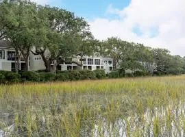 1716 Shelter Cove
