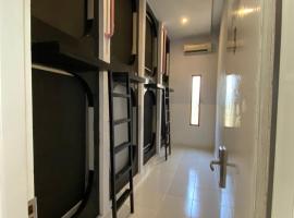 The Packerbox Hostel, hotel v destinaci Nusa Penida