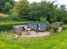 Apple Blossom, Devon Hideaways