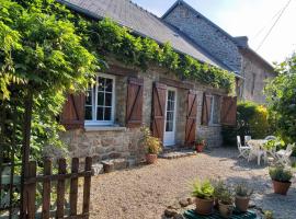 La saunière - Chez Hélène - Gîtes en baie, hotell i Champeaux