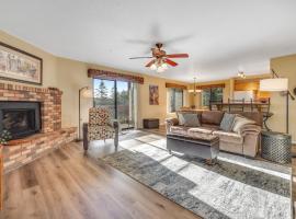 Charming Walnut Hills Condo, leilighet i Flagstaff