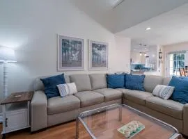 528 Tarpon Pond Cottage