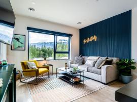 The Ski Shanty by Revelstoke Vacations, apartment in Revelstoke