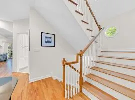 2109 Royal Pine Drive