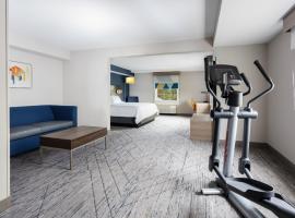 Holiday Inn Express & Suites Williamsburg by IHG، فندق في وليامزبورغ