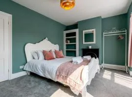 Cosy Blue Shells Cottage - 2bedrooms - Garden - 5mins beach - 1min Shell Grotto