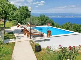 Gorgeous Home In Moscenicka Draga With House Sea View