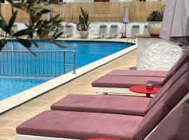 San Antonio में, होटल Aparthotel Boutique Poniente Playa