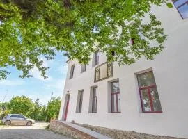 Stunning Apartment In Monselice