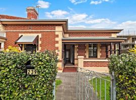 Azami - Charming Gilbert Cottage, loma-asunto kohteessa Adelaide