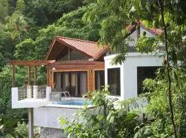 Serrana Villa -Contemporary $1M Piton View Retreat
