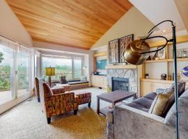 River Edge Retreat, apartment in Redmond