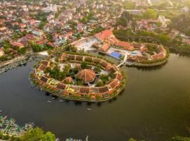 Emeralda Resort Tam Cốc, five-star hotel in Ninh Binh