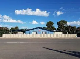 Blue Line Retreat - Unit 4