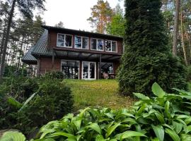 Villa Green Alchemy, hotell i Molėtai