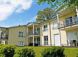 Appartementhaus mit Meerblick im Ostseebad Göhren HO، فندق في غورين