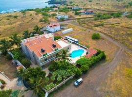 Cidade Paradise Guesthouse, feriebolig i Cidade Velha