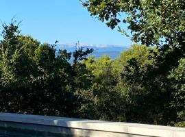 Maison d’Etienne, maison de vacances à Lacoste