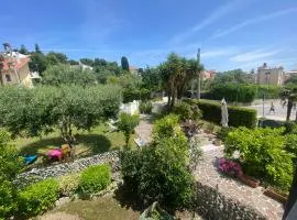 Casa Matilde e Aurora GIARDINO e POSTO AUTO