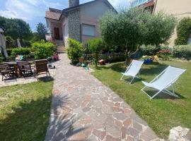 Casa Matilde & Aurora con giardino e posto auto privato