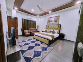 Hayyat Luxury Suites, hotel in Lahore