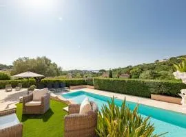 Villa Le Petit Rouveau by Interhome