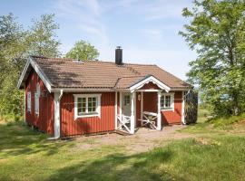 Holiday Home Lunnekullen - VGT122 by Interhome: Tibro şehrinde bir kulübe