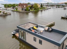 Holiday Home Harboursuite incl- boot-2 by Interhome, cottage in Woudsend