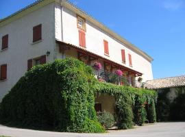 Appartement cocooning à la ferme, hôtel à Sisteron
