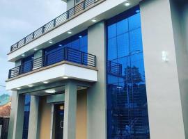 HELEN Hotel, hotel poblíž Letiště Yaoundé Ville - YAO, Yaoundé