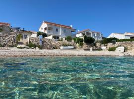 APARTMENTS VIS BY THE SEA, hotell i Vis