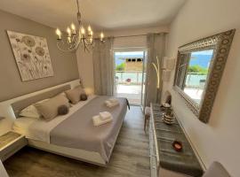 Apartment Merlin, hotel near Brac Airport - BWK, 