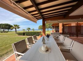 Relax in this Sithonia Property with ocean views, vakantiewoning in Metókhion Konstamonítou