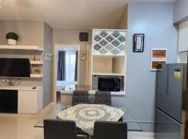 2BR NORTHPOINT CONDO FREE Airport Pick Up for 3 nights stay or more