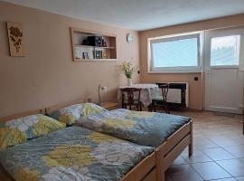 Apartmán Store, cheap hotel in Vracov