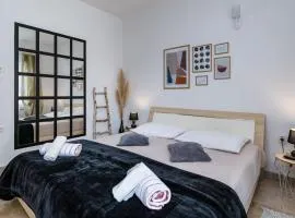 Holiday Apartment Mima Opatija