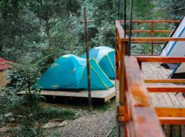 Mala Green Camp, glamping v destinácii Pengalongan